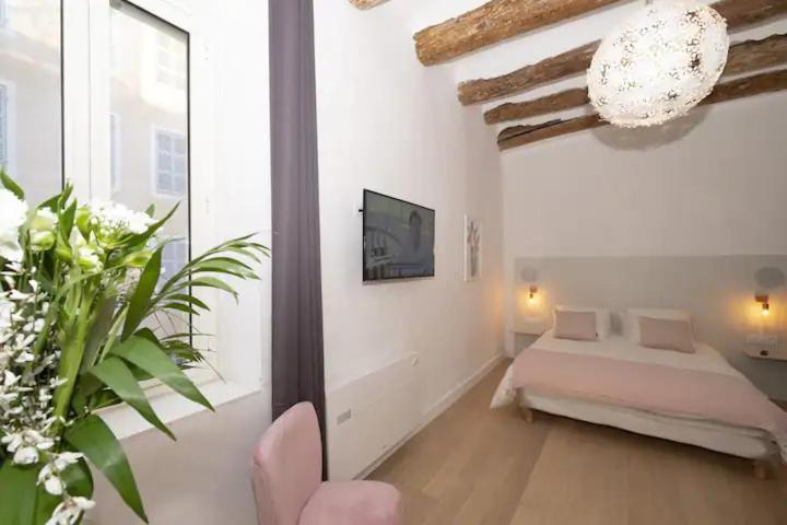 Design Suites Vieux Port Marseille Exteriör bild